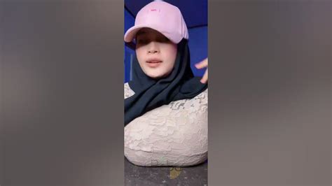 tante omek|Omek Live Desahan Tante Ika .
